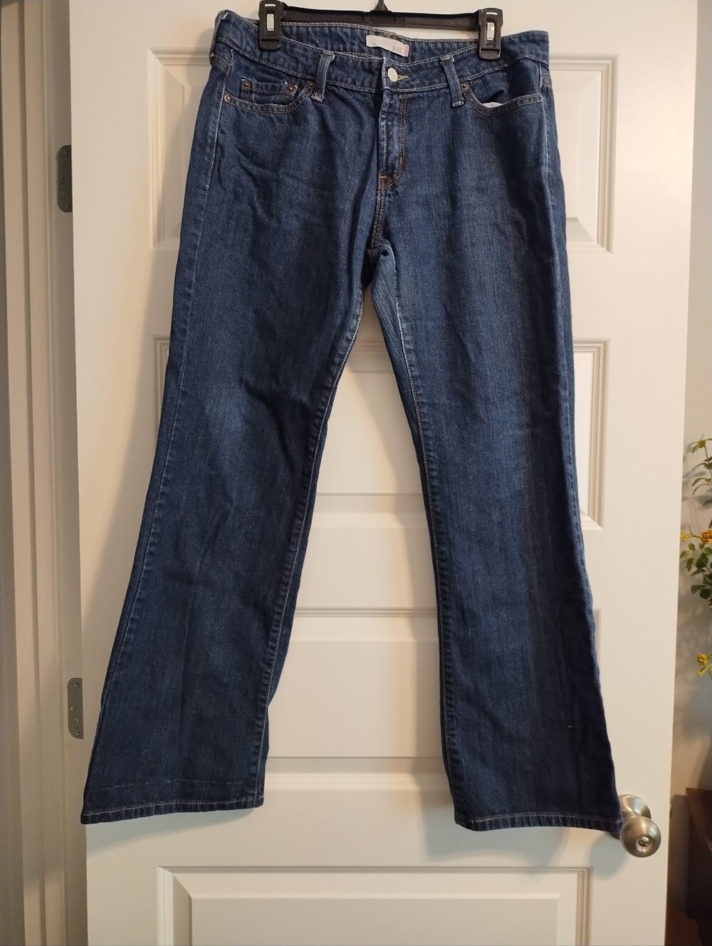 Levi's 545 Boot cut Classic Dark Wash Straight Leg Jeans